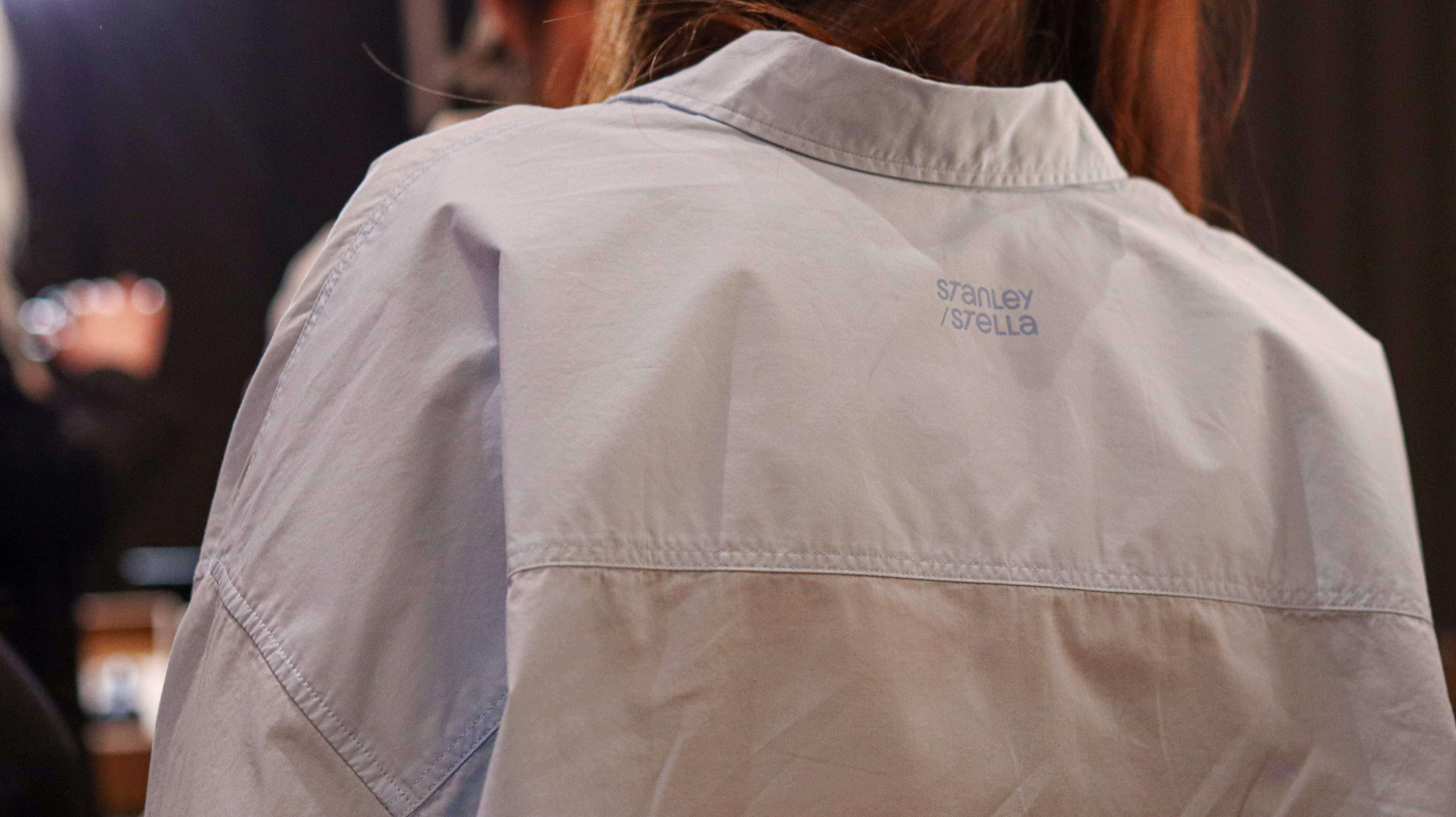 Tył koszuli z logiem Stanley / Stella